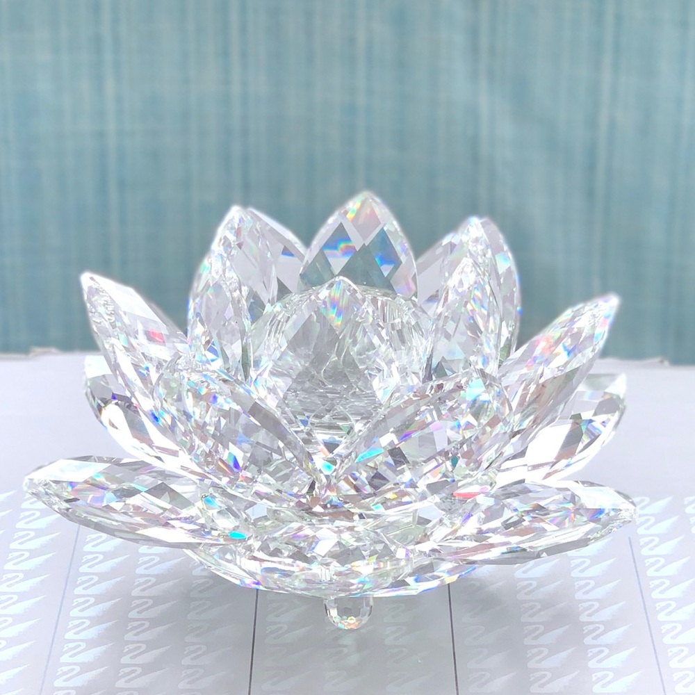 Swarovski Crystal Large Waterlily Candleholder - Picture 6 of 11